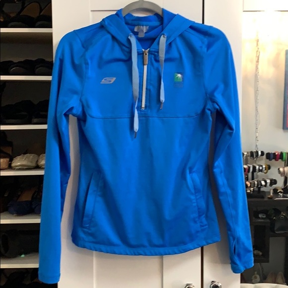 Tops - $6 FIRM! Blue S Performance Workout Hoodie Medium